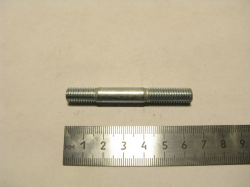 Шпилька М8х47 креп.корпуса р/в 2108 (20)